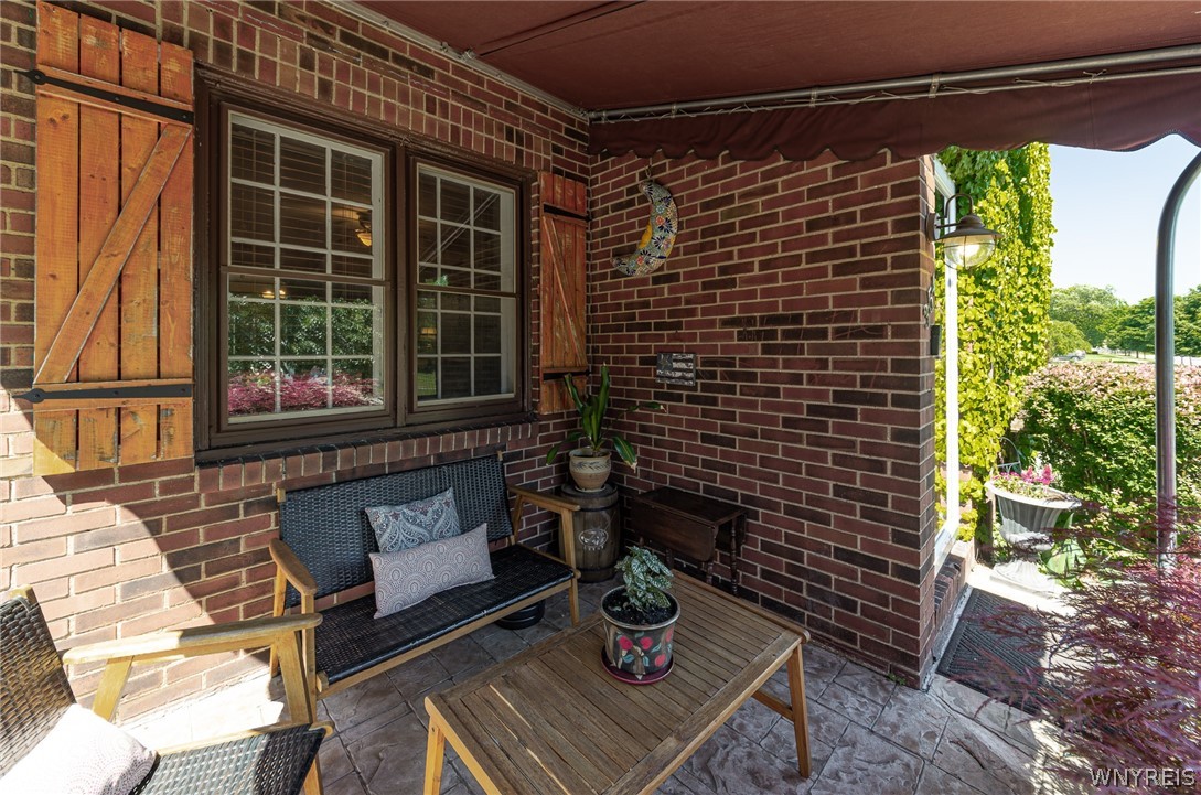 354 Wardman Road
