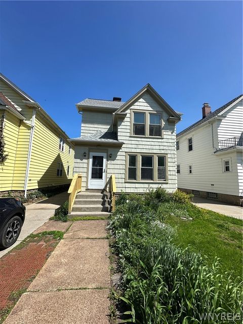 Photo of 52 Kenwood Road #1, Tonawanda, NY 14217 (MLS # B1684628)
