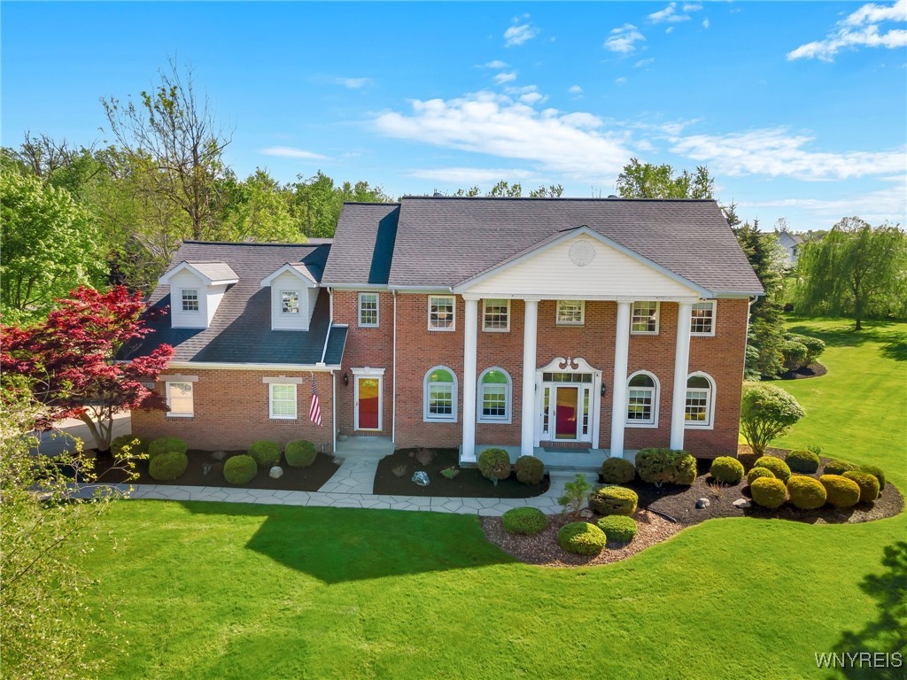 5455 Shadyside Drive, Clarence, New York image 2