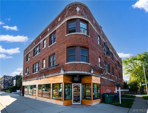 Photo of 1225 Hertel Avenue #11, Buffalo, NY 14216 (MLS # B1697007)