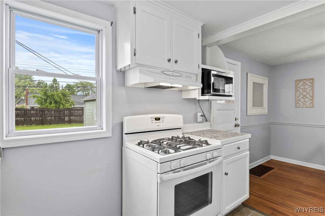 234 Clark Street, Tonawanda, New York image 10