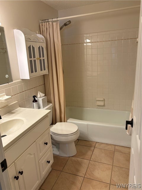Tiny photo for 1104 Indian Church Road #9, West Seneca, NY 14224 (MLS # B1721408)
