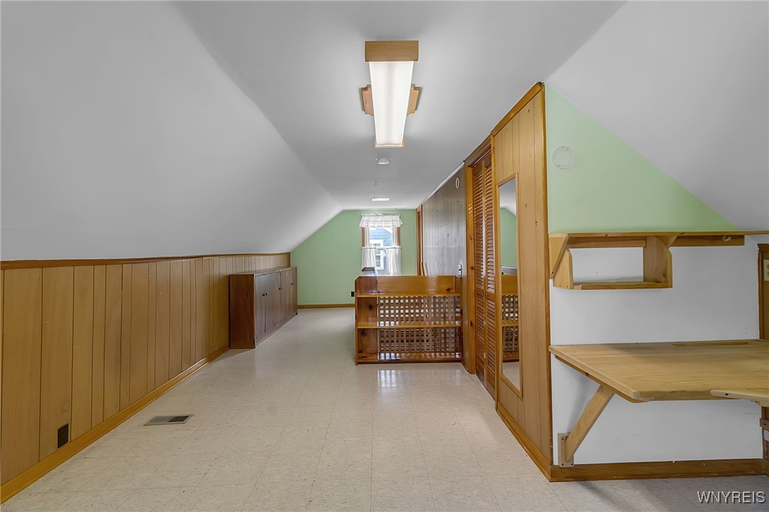 438 Zimmerman Boulevard, Tonawanda, New York image 37