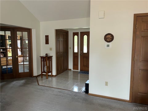 Tiny photo for 6621 N Canal Road, Lockport Town, NY 14094 (MLS # B1696409)