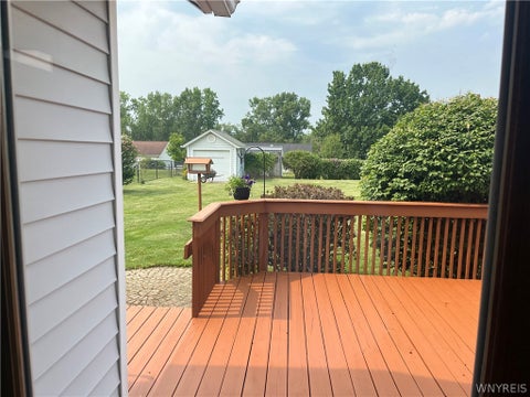 Tiny photo for 6621 N Canal Road, Lockport Town, NY 14094 (MLS # B1696409)