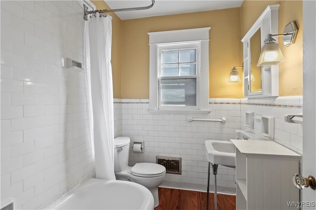 736 Lafayette Avenue, Buffalo, New York image 32