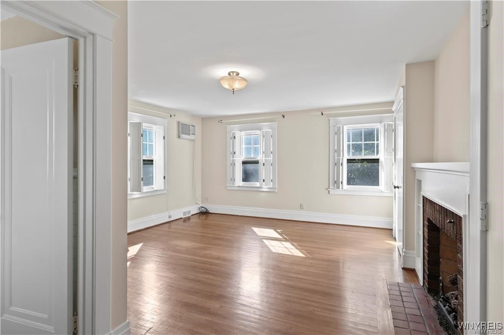 736 Lafayette Avenue, Buffalo, New York image 28