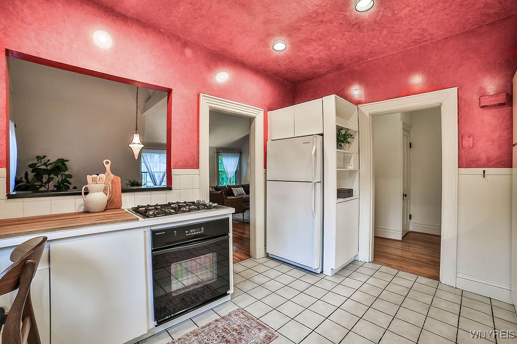 403 Elmwood Avenue, Buffalo, New York image 10