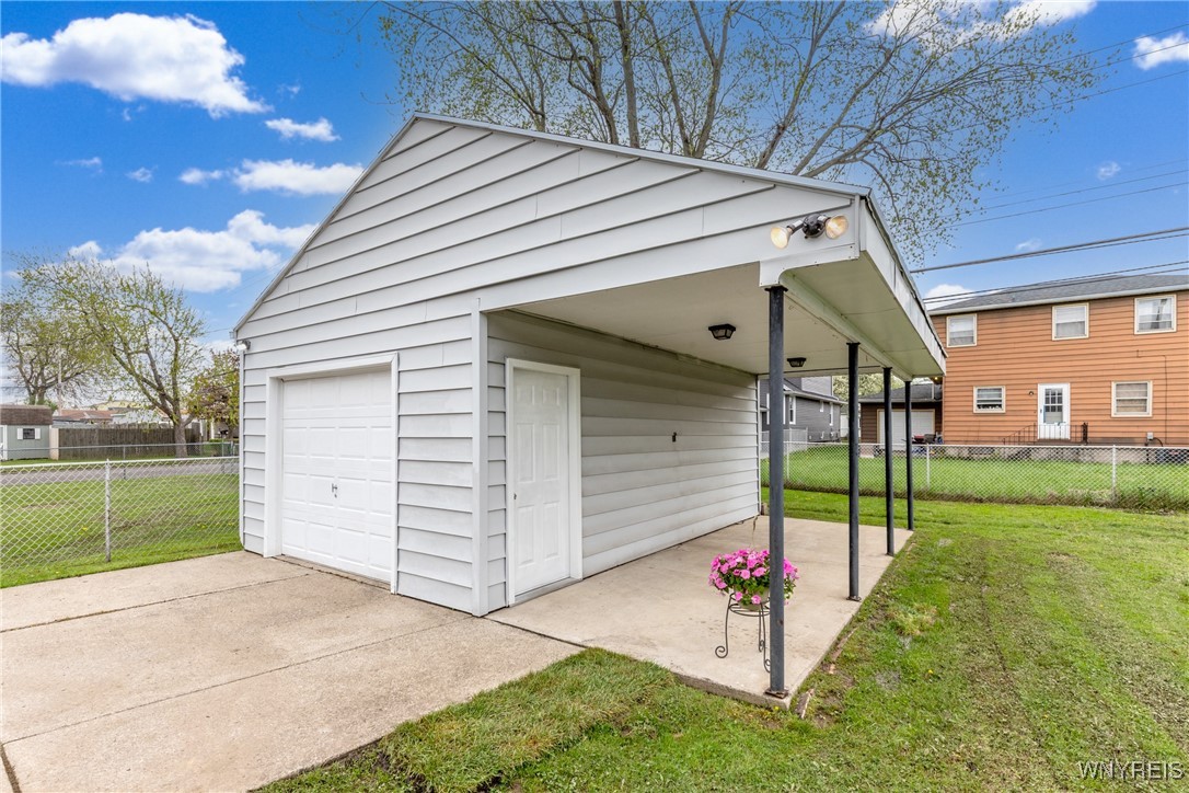 399 Orchard Drive, Tonawanda, New York image 3