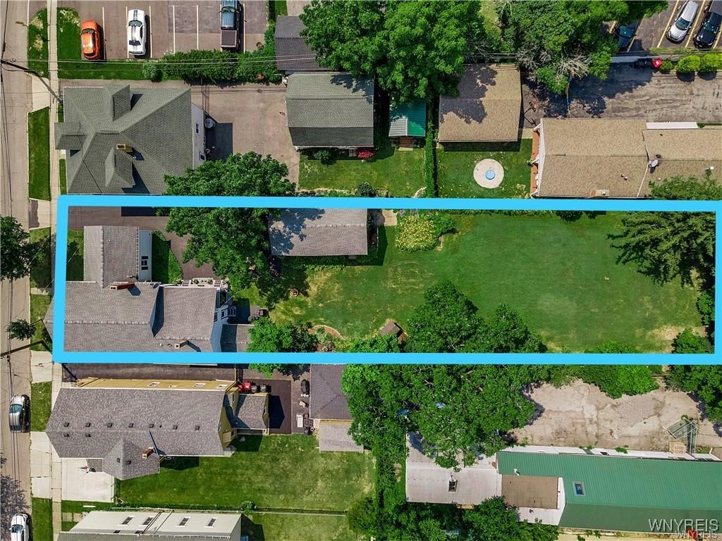 14 Pleasant Avenue