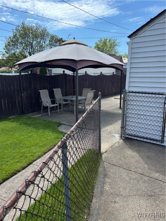 292 Mckinley Parkway, Buffalo, New York image 33