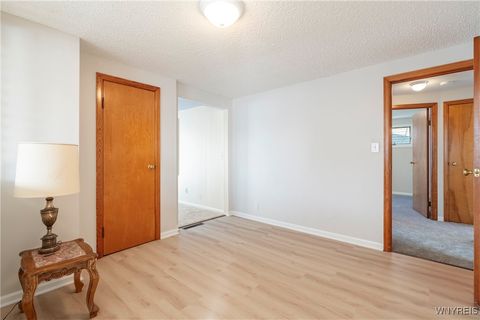 Tiny photo for 64 Melody Lane, Tonawanda, NY 14150 (MLS # B1660640)