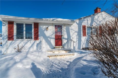 Tiny photo for 64 Melody Lane, Tonawanda, NY 14150 (MLS # B1660640)