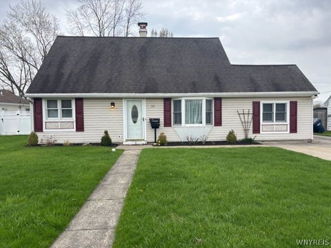 Homes For Sale - 28 Crescent Road<br/> Erie County, Grand Island, NY 14072