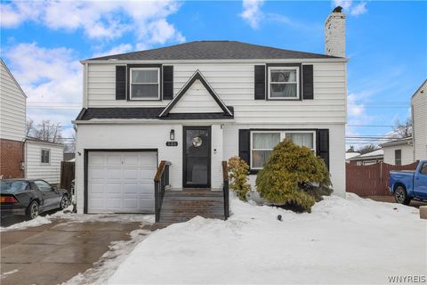 Photo of 135 Avalon Drive, Amherst, NY 14226 (MLS # B1662736)