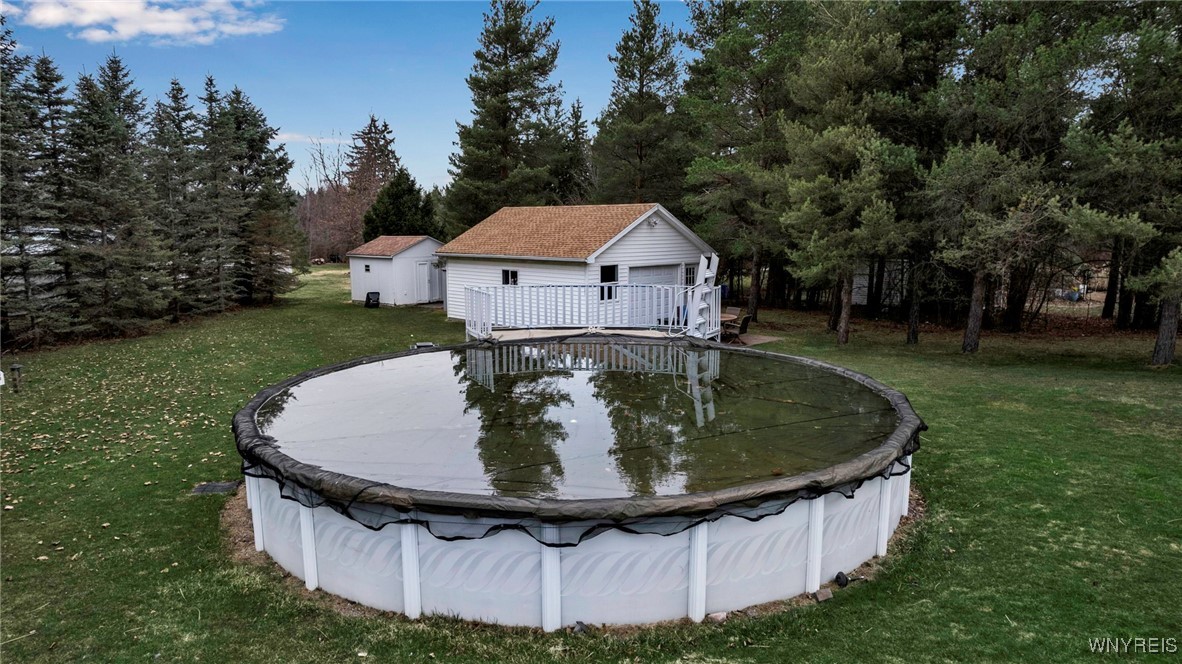 27 Michaels Walk, Lancaster, New York image 6