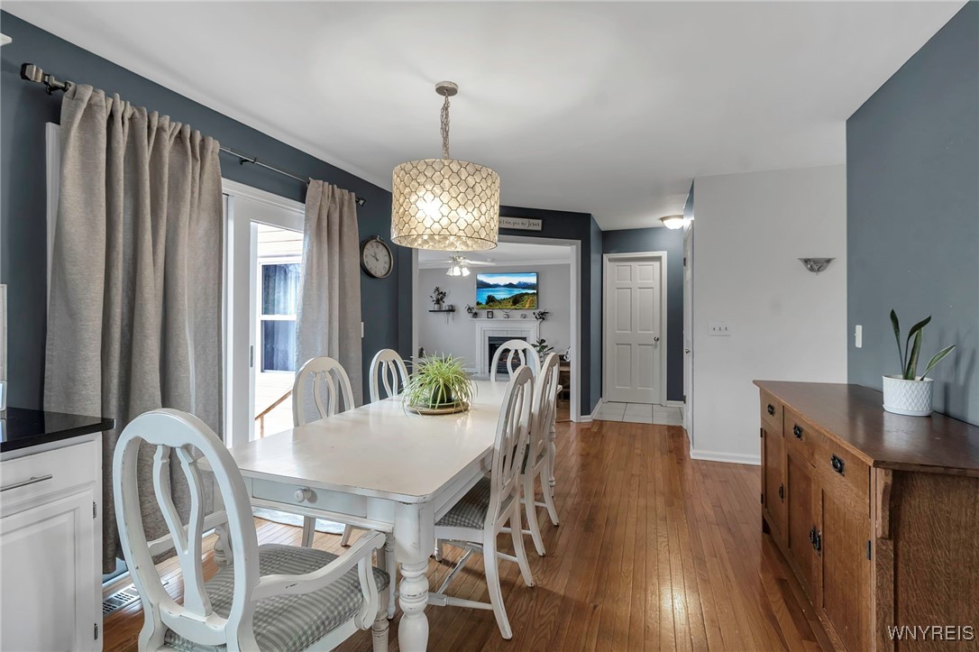 27 Michaels Walk, Lancaster, New York image 21
