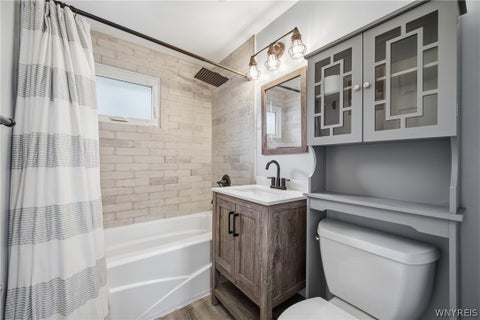 Tiny photo for 145 Overbrook Avenue, Tonawanda, NY 14150 (MLS # B1693633)