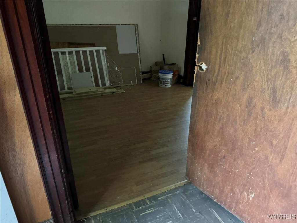 1867 Pierce Avenue, Niagara Falls, New York image 4