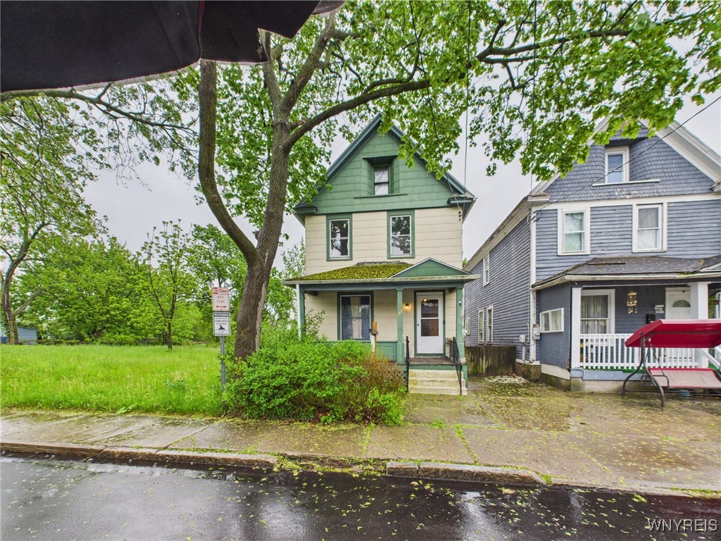 1307 Michigan Avenue, Niagara Falls, New York image 1