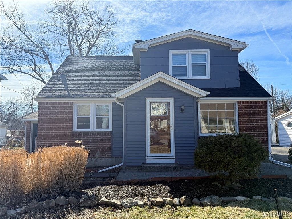 Photo of 77 Balbach Drive, Cheektowaga, NY 14225 (MLS # B1665717)