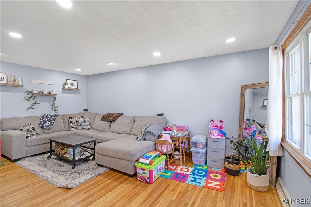 100 Norris Avenue, Lancaster, New York image 6