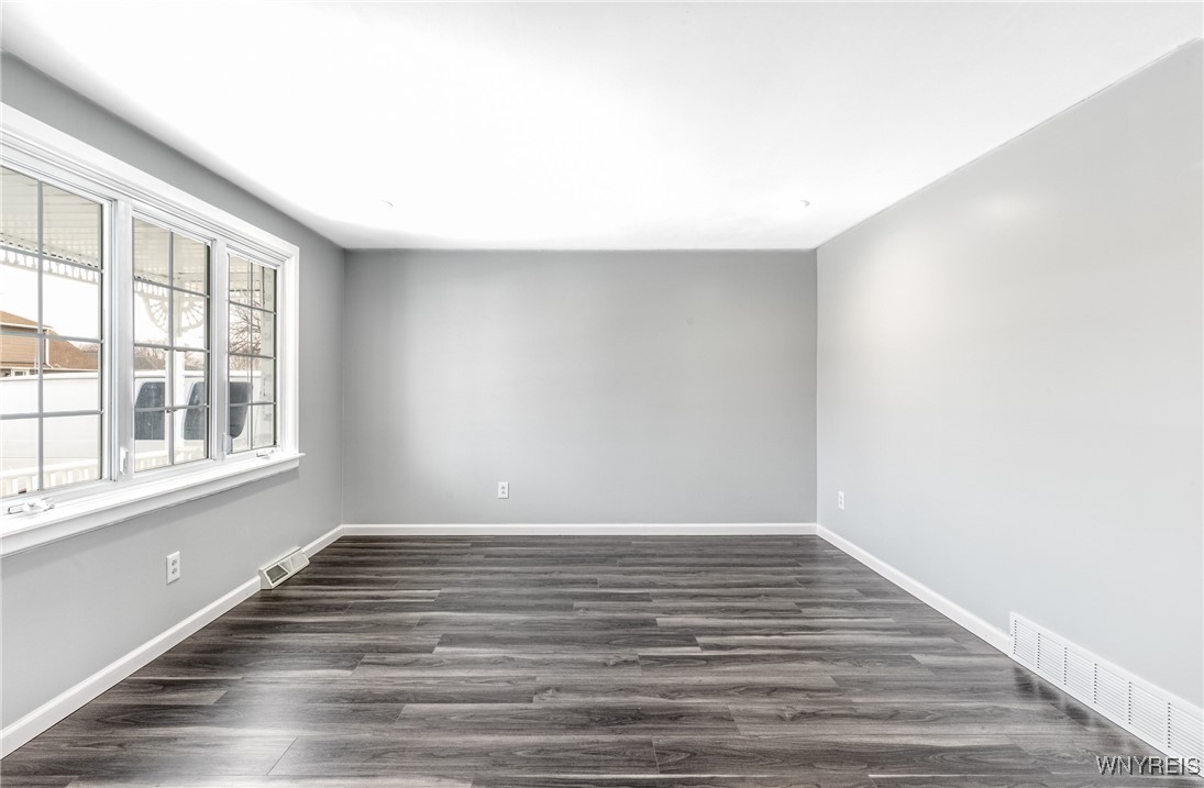 4319 Linwood Avenue, Hamburg, New York image 20