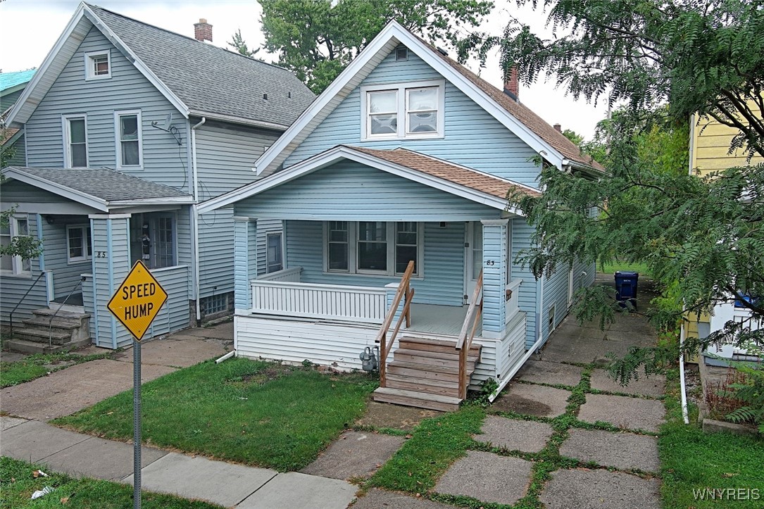 83 Custer Street