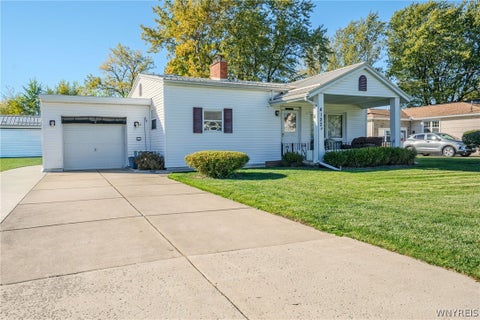 Tiny photo for 4122 Jarvis Street, Hamburg, NY 14219 (MLS # B1723930)