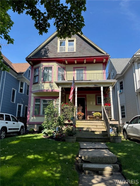 Multifamily For Sale - 146 Oxford Avenue<br/> Buffalo, NY 14209