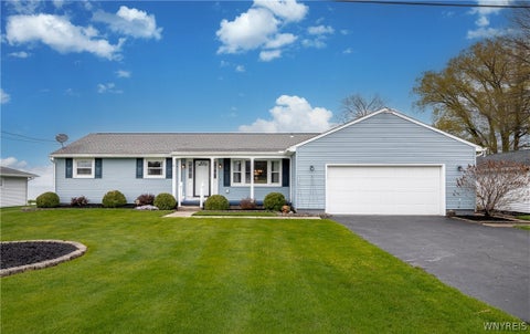 Homes For Sale - 4653 Thilk Drive<br/> Niagara County, Wilson, NY 14172