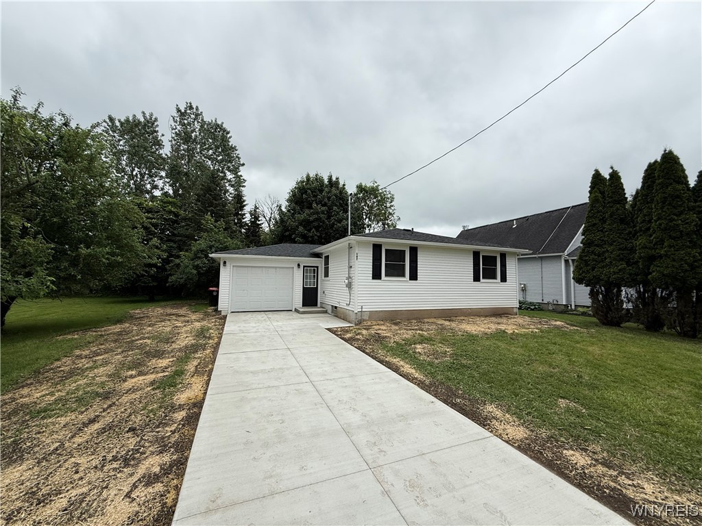 167 Iroquois Avenue, Lancaster, New York image 3