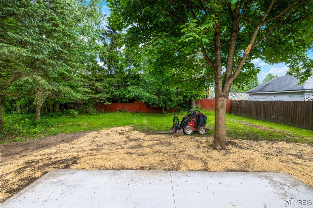 167 Iroquois Avenue, Lancaster, New York image 7