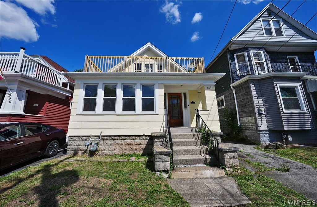 Photo of 560 Minnesota Avenue, Buffalo, NY 14215 (MLS # B1674462)
