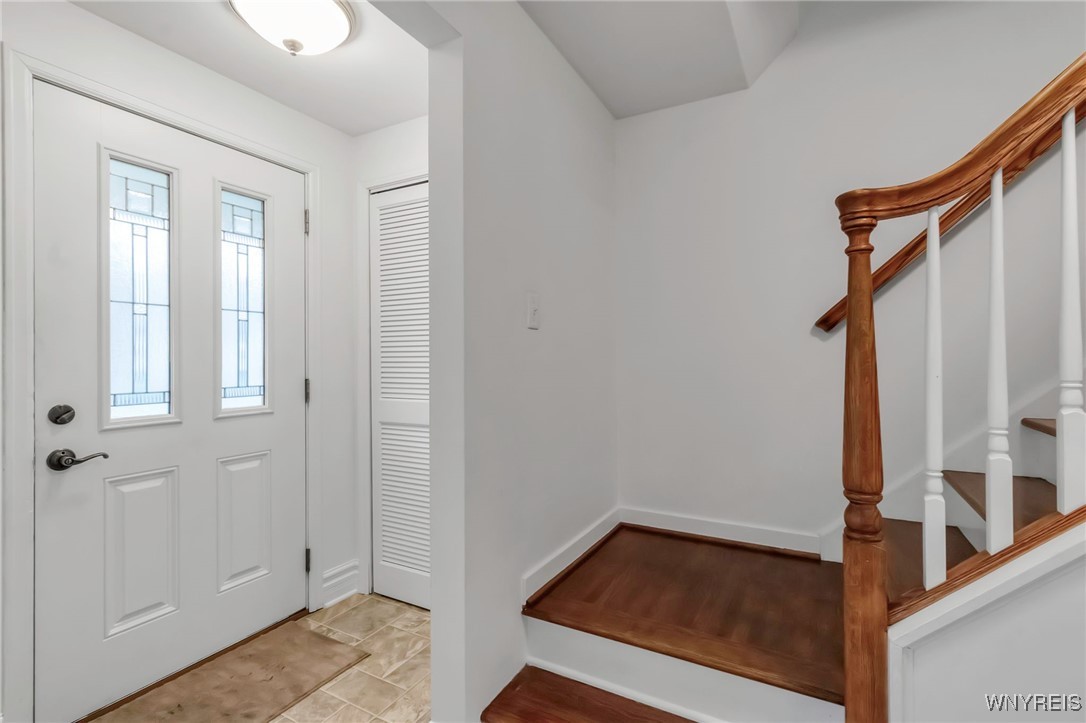 46 Huntleigh Cir Cir, Amherst, New York image 5