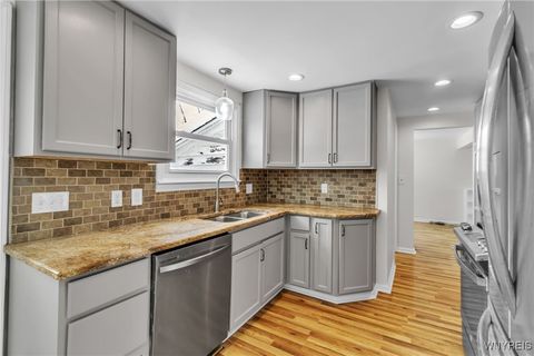 Tiny photo for 38 Hancock Terrace, Amherst, NY 14226 (MLS # B1660747)