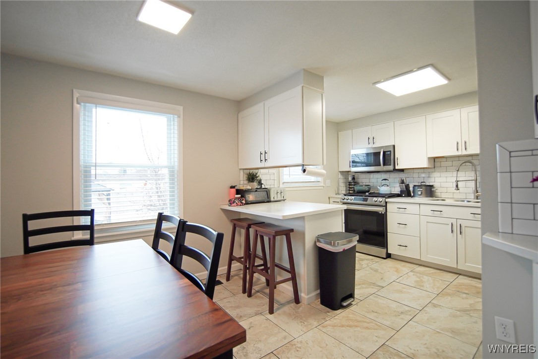 3 E Toulon Drive, Cheektowaga, New York image 5