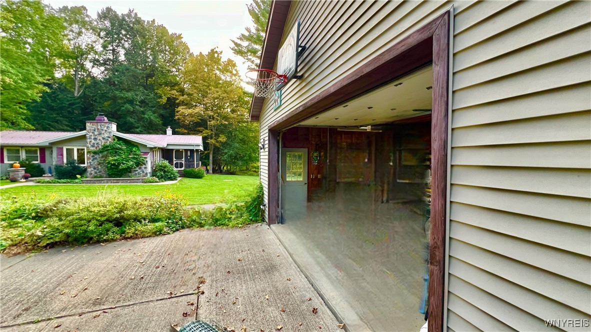 4525 Hungry Hollow Road, Great Valley, New York image 36