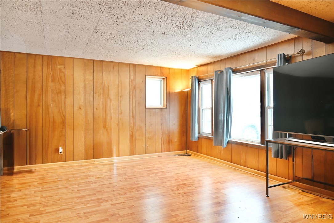 Perinton, New York 14526, United States, 3 Bedrooms Bedrooms, ,2 BathroomsBathrooms,Residential,Pending,17573