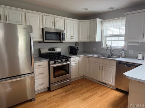Tiny photo for 4 Astor Ridge Drive #A, Amherst, NY 14228 (MLS # B1714646)