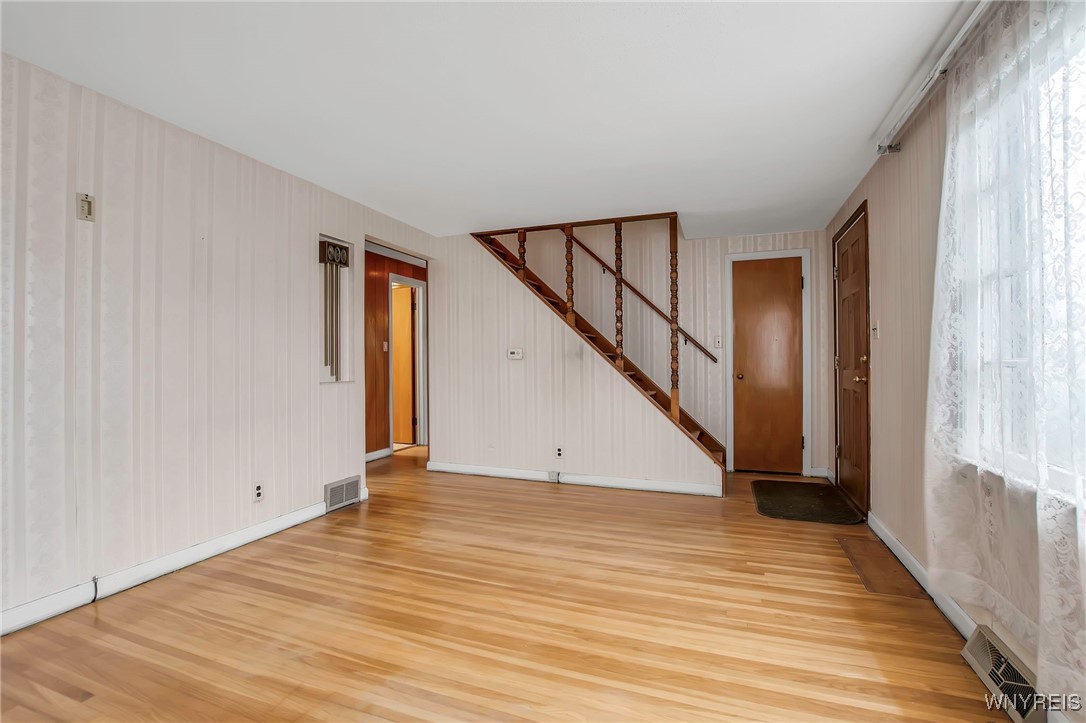 1292 Cleveland Drive, Cheektowaga, New York image 11