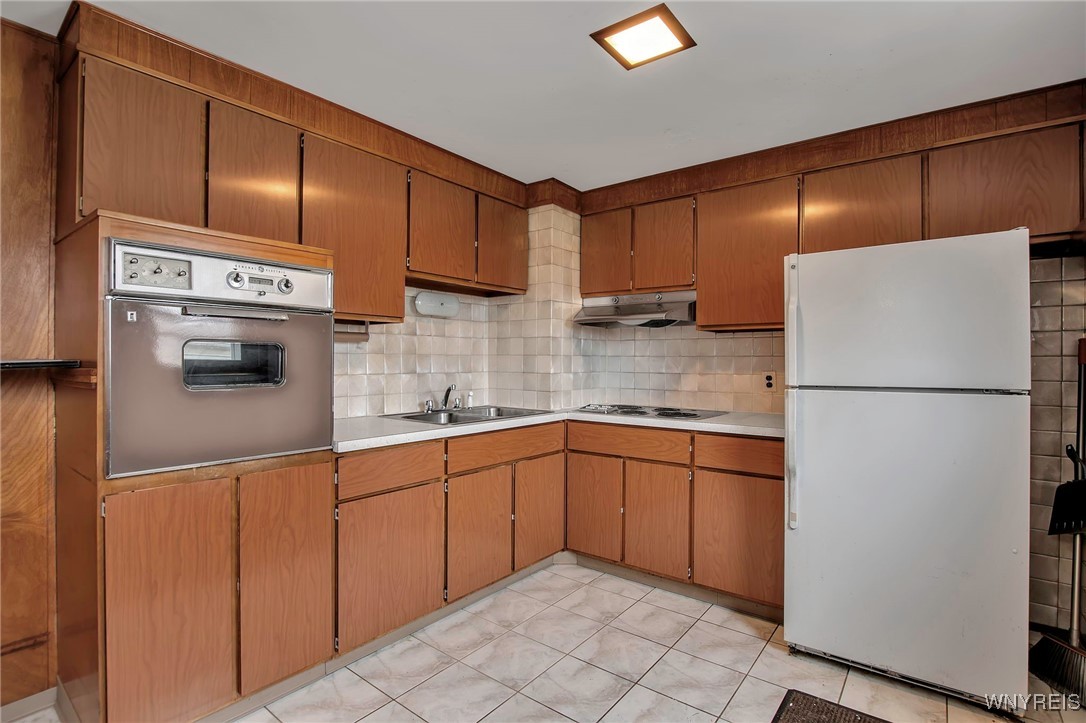 1292 Cleveland Drive, Cheektowaga, New York image 14