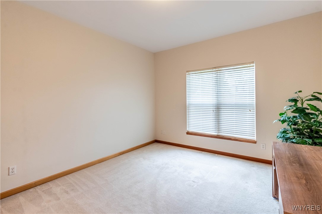 68 Kelly Court, Lancaster, New York image 22
