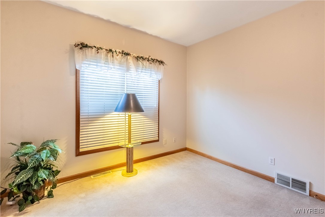 68 Kelly Court, Lancaster, New York image 14