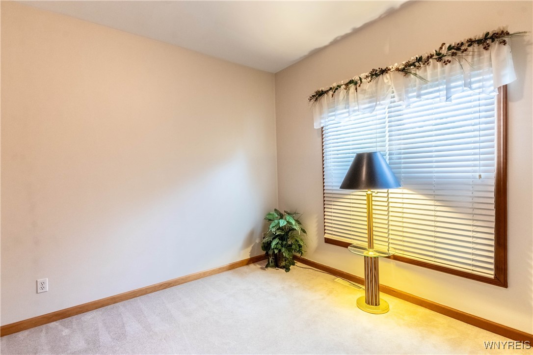 68 Kelly Court, Lancaster, New York image 17