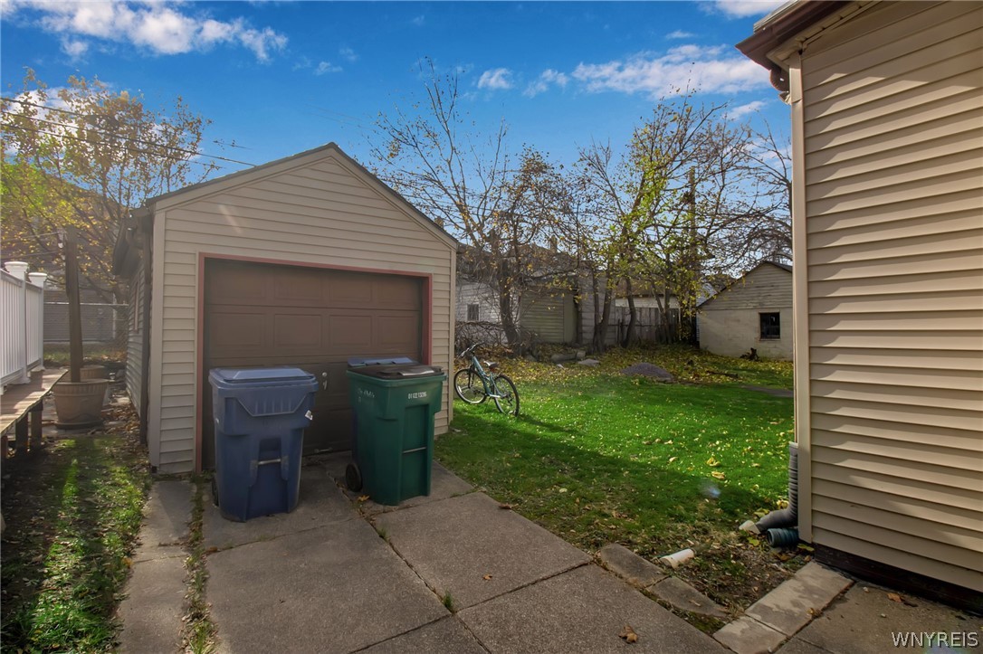 40 W Winspear Avenue S