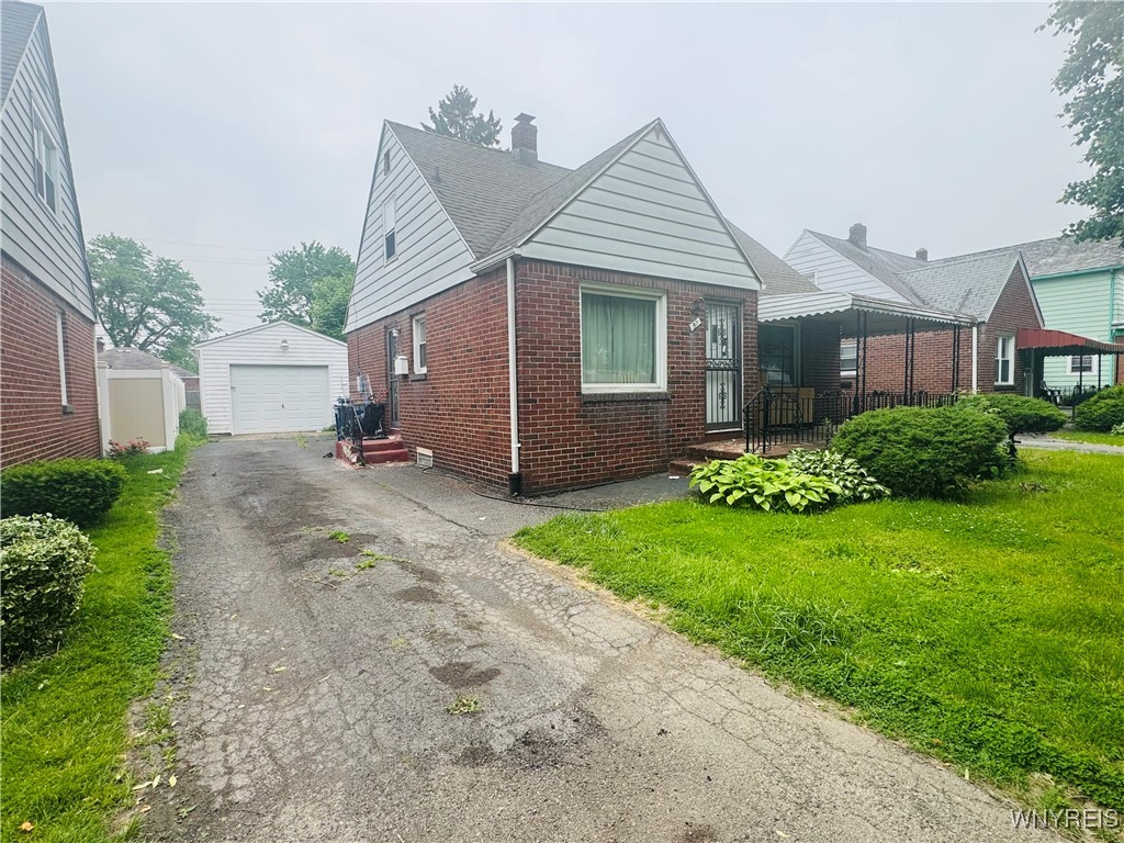 57 Erskine Avenue