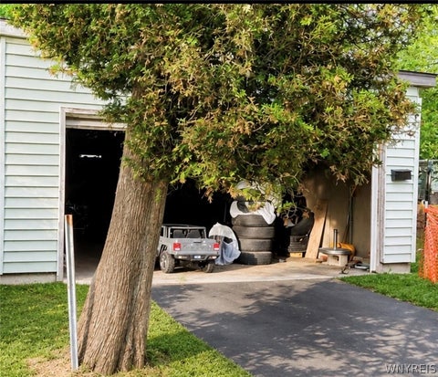 Tiny photo for 541 7th Street, Buffalo, NY 14201 (MLS # B1690150)