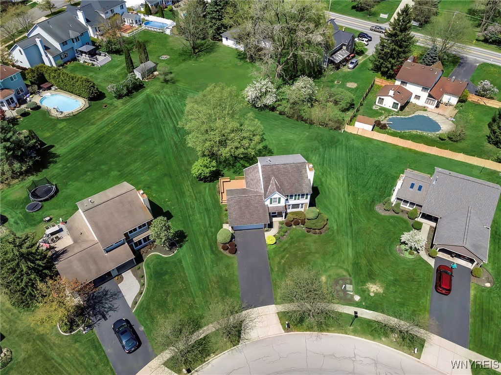 12 Heritage Drive, Lancaster, New York image 4