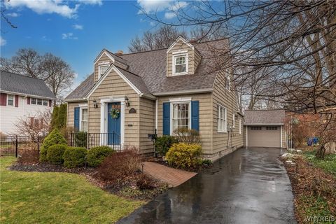 Homes For Sale - 236 Christiana Street<br/> Niagara County, North Tonawanda, NY 14120